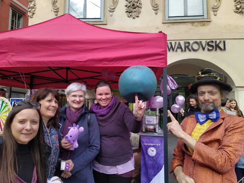 {"capture_mode":"AutoModule","faces":["-840_1807_-463_2184","-3406_1402_-3057_1751","-1123_1546_-857_1812","-1845_1441_-1596_1690","-1468_1485_-1241_1712"]}